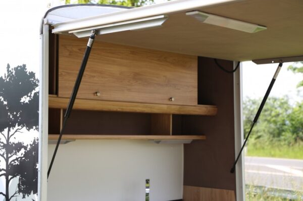 Fourgon/Caravana Fibra MED - Imagen 2