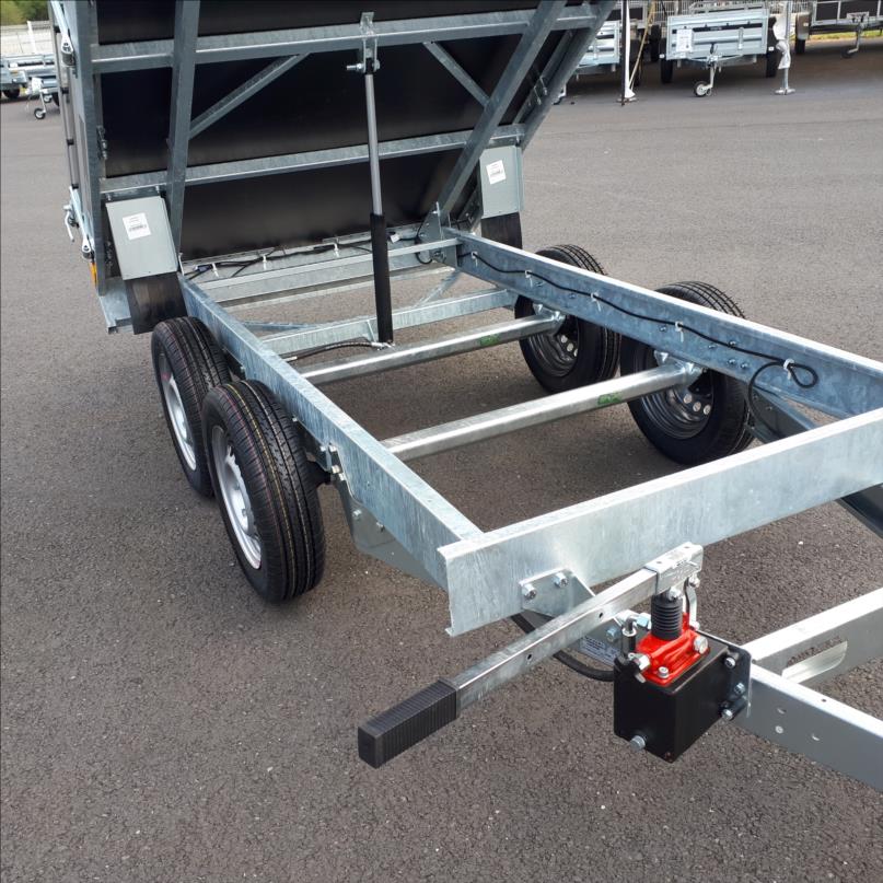 Volquete Kipper 250/2 NF, 2,54 m × 1,53 m, doble eje, PTAC de 500 a 750 kg. - Imagen 5