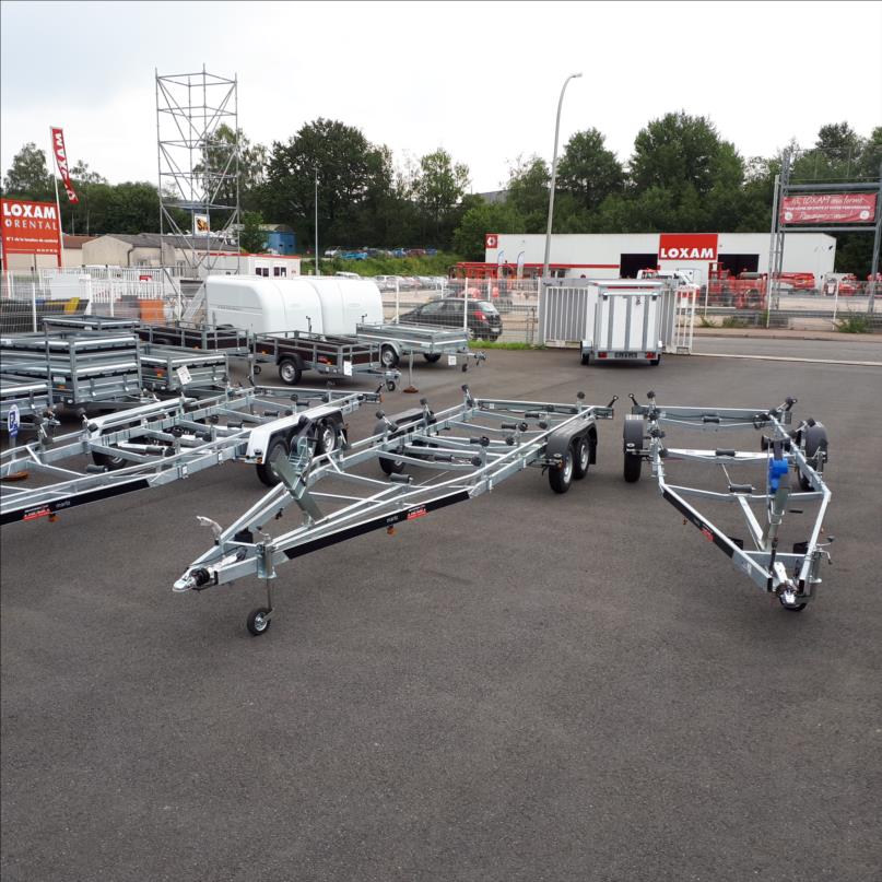 Remolque portabarcos triple eje YACHT 3500, con PTAC de 2500 a 3500 kg - Imagen 2