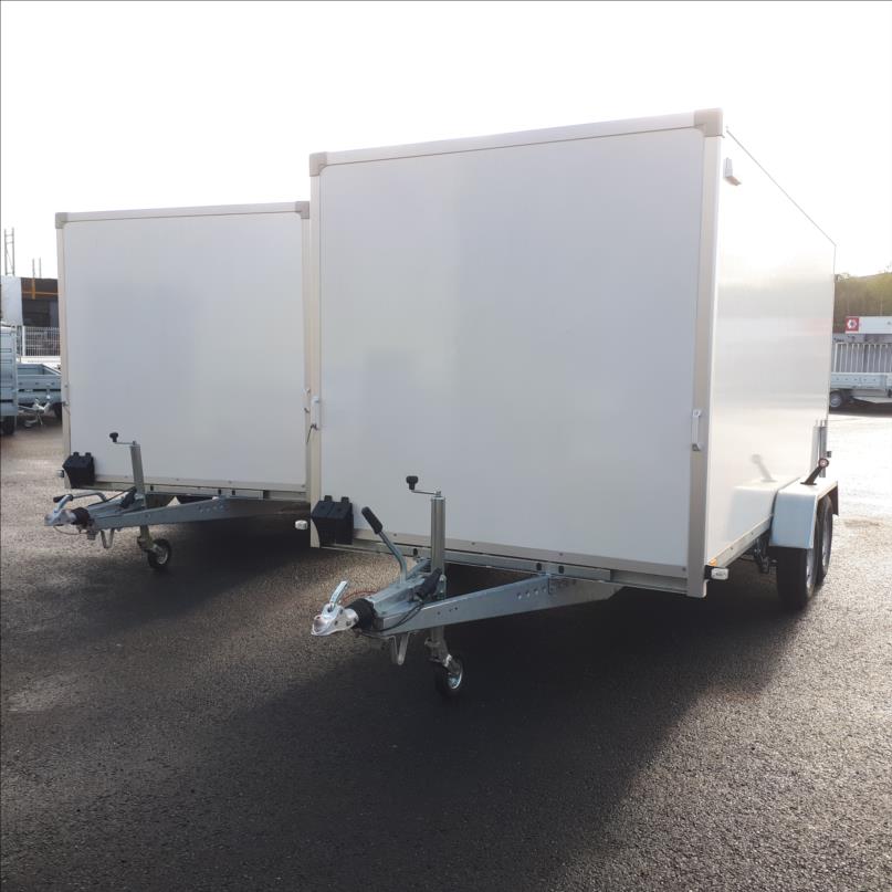 Remolque furgón de paneles sándwich, PTAC 2 000–2 700 kg - Imagen 11