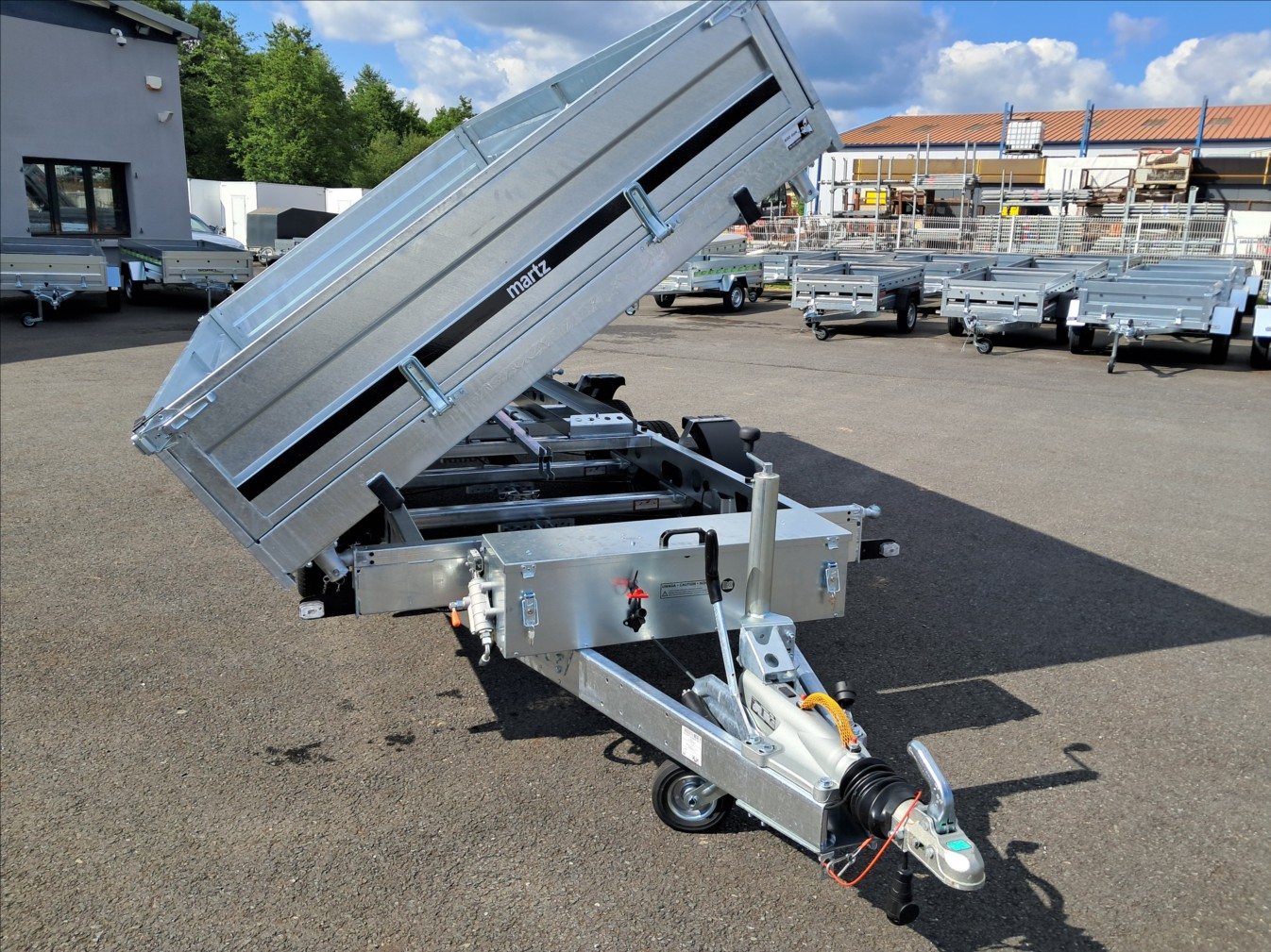 Volquete triángulo Kipper 400/3C, 4 m × 1,97 m, doble eje, PTAC de 2 200 a 3 500 kg. - Imagen 22