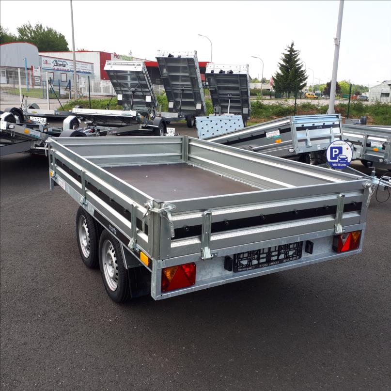 Volquete Kipper 250/2 NF, 2,54 m × 1,53 m, doble eje, PTAC de 500 a 750 kg. - Imagen 2