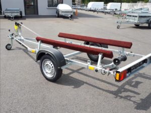 Remolque porta jet ski 750, con PTAC de 500 a 750 kg