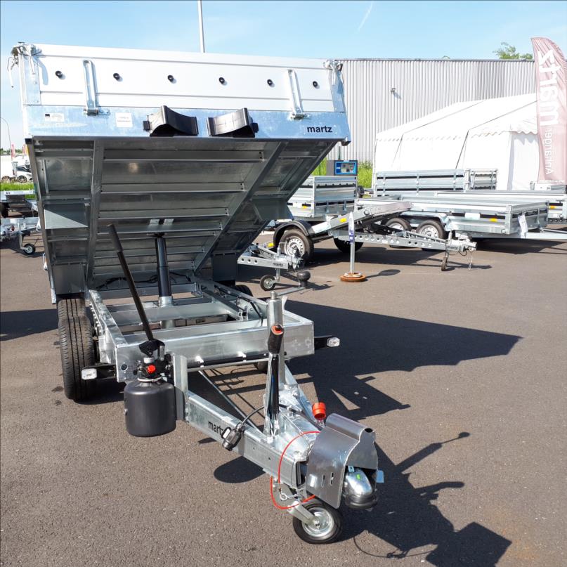 Volquete Kipper 250 C, 2,54 m × 1,53 m, eje simple, PTAC de 800 a 1 500 kg. - Imagen 3