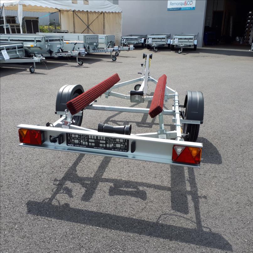 Remolque porta jet ski 750, con PTAC de 500 a 750 kg - Imagen 4