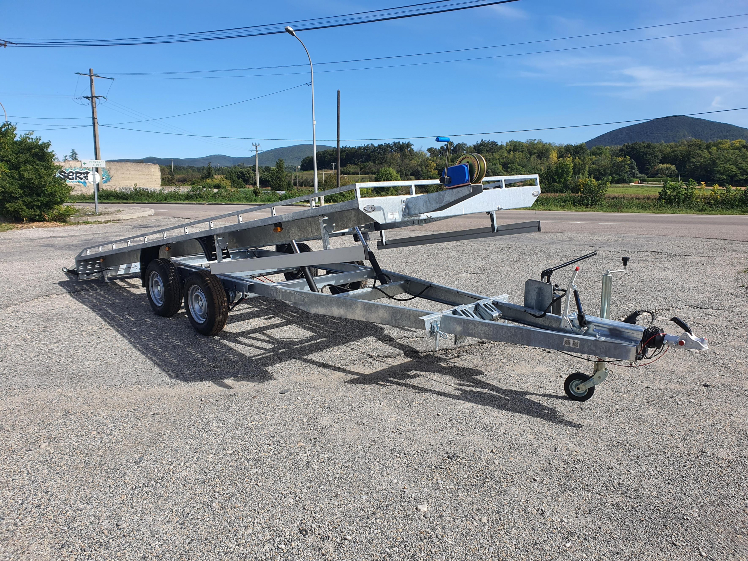 Remolque porta-coches Lenka hidráulico - Imagen 2