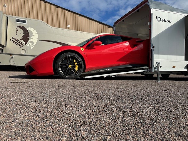 Furgón/carreta portacoches cerrado Debon C 2000 - Imagen 4