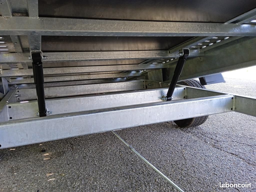 Remolque porta-coches Saturn, PTAC 2.700 kg - Imagen 2